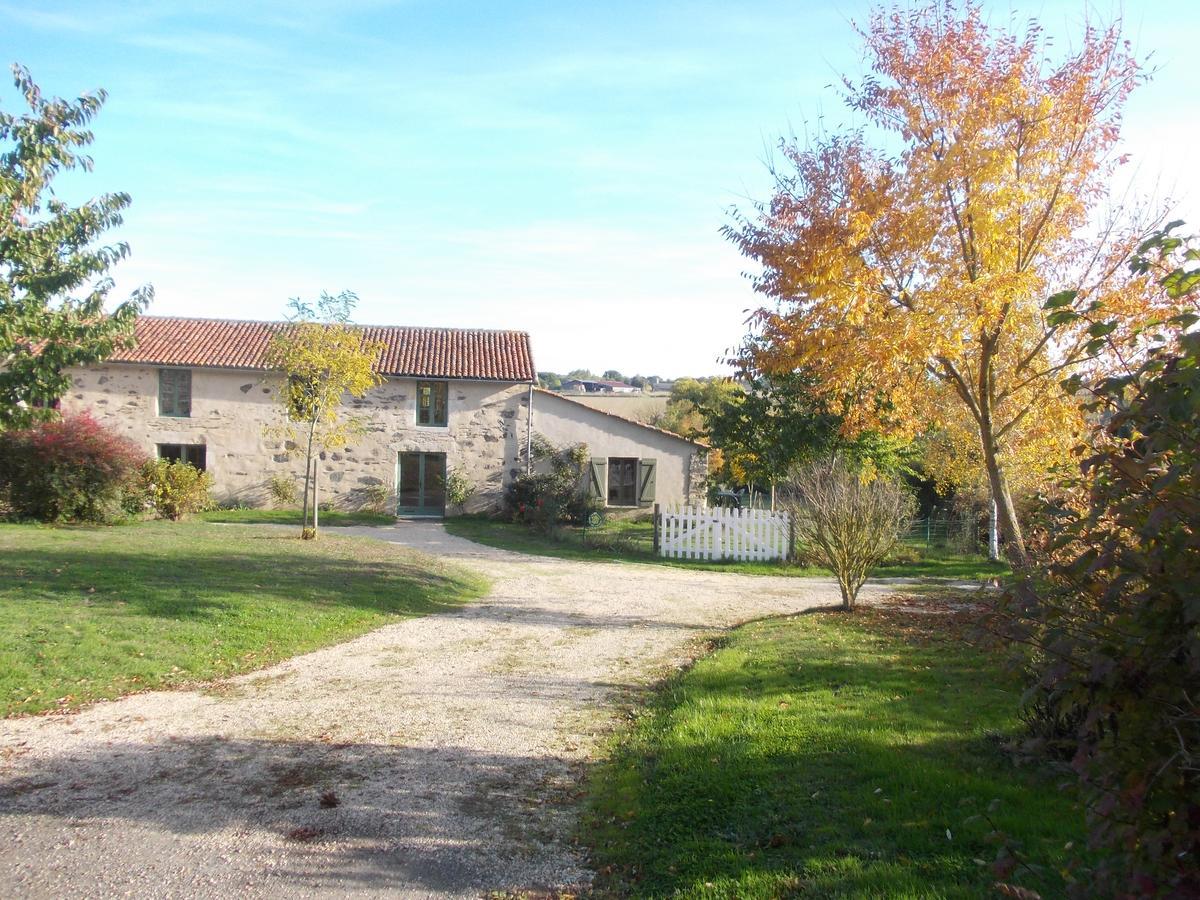 La Gaucherie Aux Dames Vihiers Exterior photo